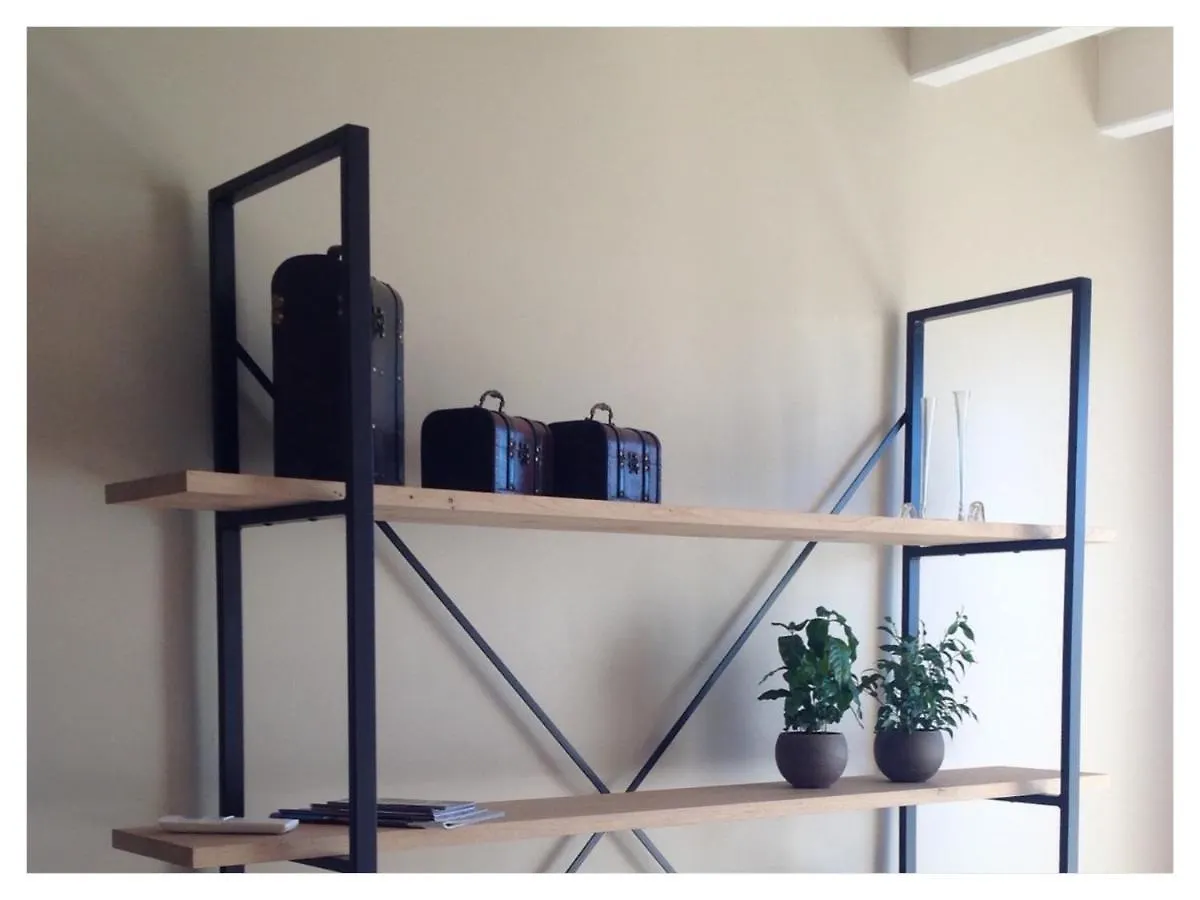 A L'Ombre Du Tilleul Comiac Bed & Breakfast